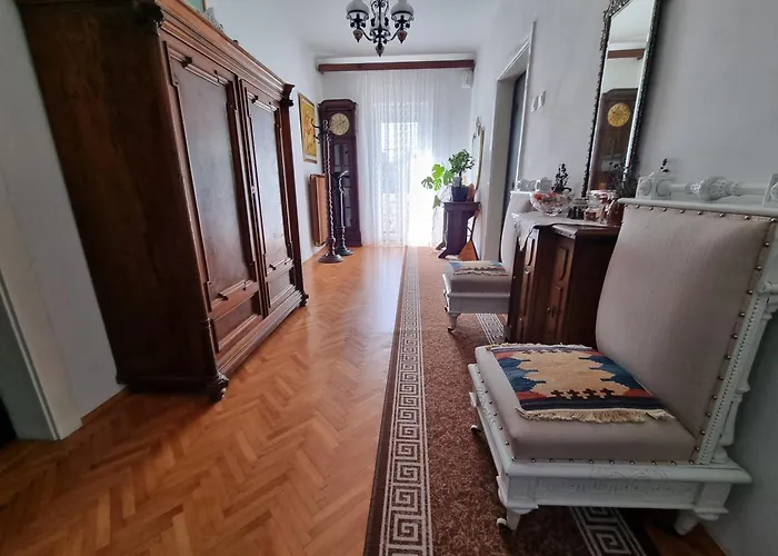 בית אירוח Antik *