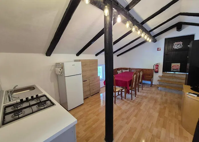 Antik בית אירוח *