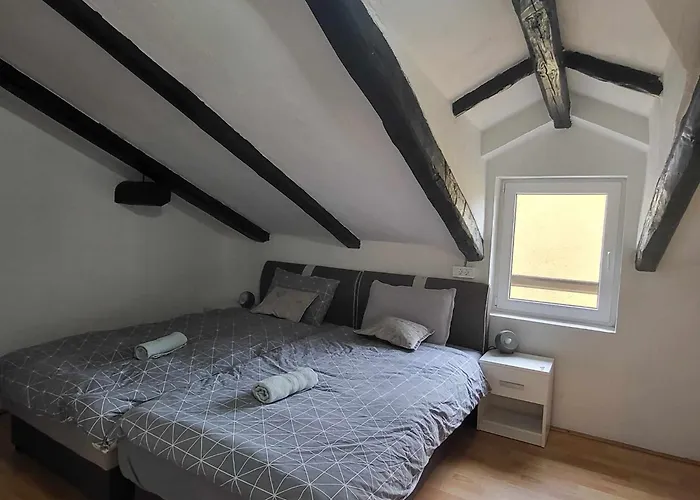 בית אירוח Antik *