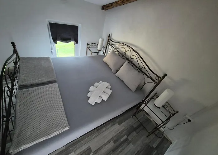 בית אירוח Antik